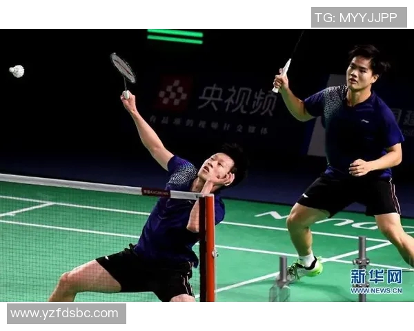 成都羽毛球队与北京羽毛球队赛后复盘分析力量对比与战术探讨