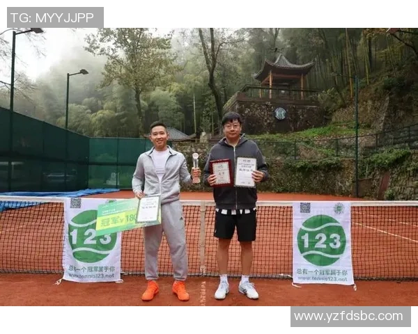 深圳网球队的默契配合揭秘助力网球巨献的精彩瞬间 深圳网球队的默契配合揭秘助力网球巨献的精彩瞬间