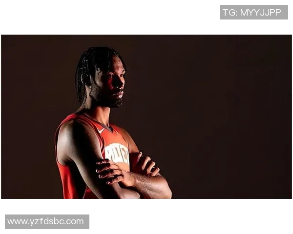 塔里伊森展现潜力成为NBA新星引发球迷热议与期待 塔里伊森展现潜力成为NBA新星引发球迷热议与期待