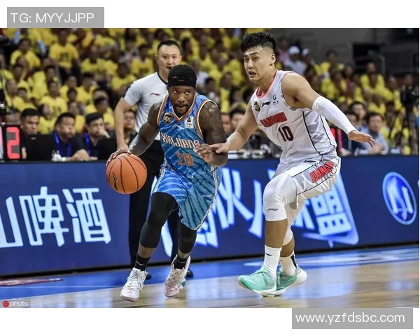 总决赛精彩回顾广东队对决新疆队全场录像分享