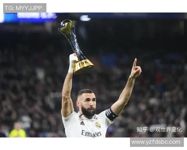 本泽马在足球界的传奇之路与未来发展展望