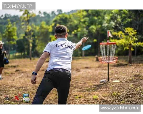 重庆飞盘队在世界滑板锦标赛中的崛起与成长历程全景回顾 重庆飞盘队在世界滑板锦标赛中的崛起与成长历程全景回顾