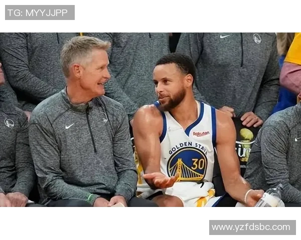 勇士与火箭激战10月18日NBA赛场精彩对决引发球迷热议